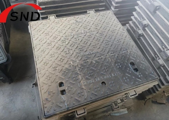 Square Ductile Iron Manhole Cover With Single Seal C250 Cover And Frame