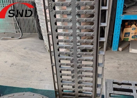 Strip otwierający żelazo odlewane Clark Wylotowy kanał 500 * 500 mm z farbą wstrzykiwaczem